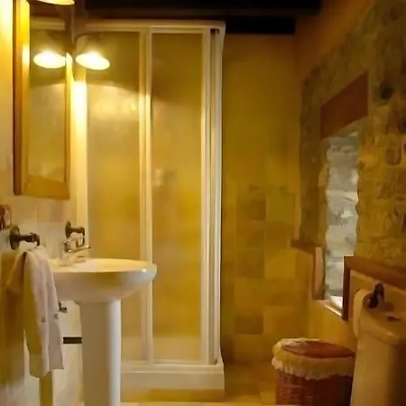 Casa La Englata Ferienhaus